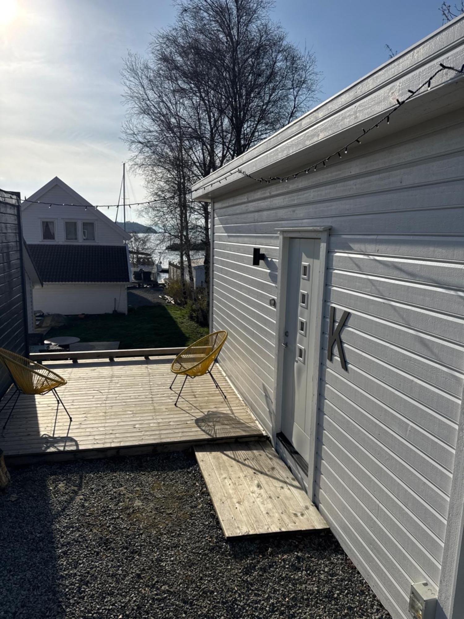 Sjoberg Hotell Og Ferie Leiligheter Østhusvik المظهر الخارجي الصورة