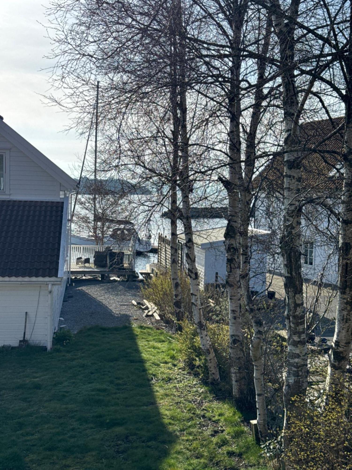 Sjoberg Hotell Og Ferie Leiligheter Østhusvik المظهر الخارجي الصورة